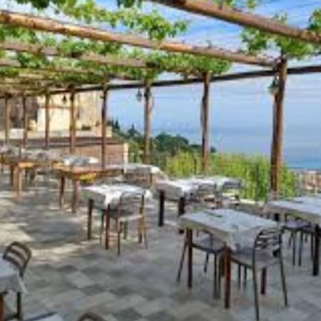 Nido Tra Gli Ulivi Apartamento Finale Ligure Exterior foto