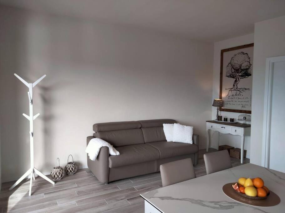 Nido Tra Gli Ulivi Apartamento Finale Ligure Exterior foto